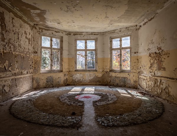 Circle of rubble on the floor