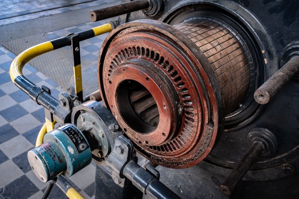 Generator detail